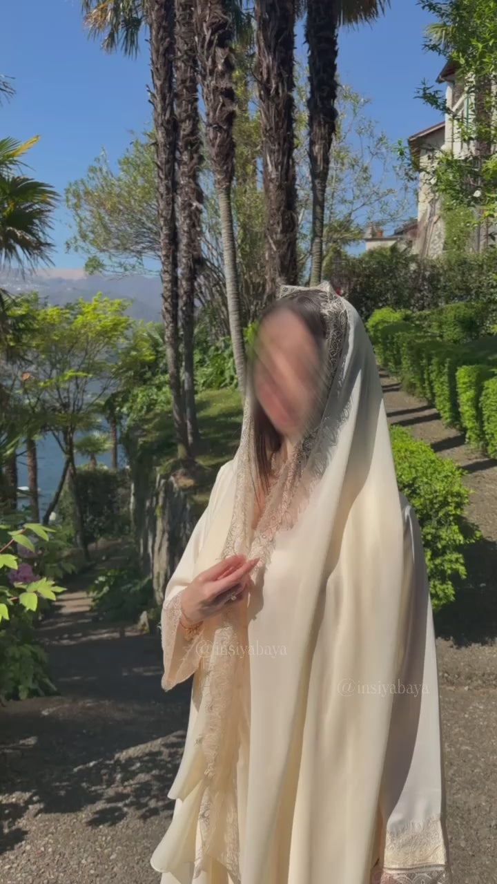 Ivory Daydream